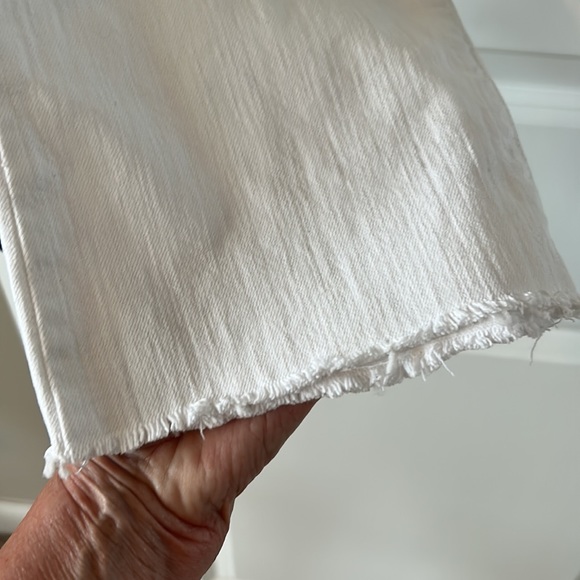 Joe's Jeans Provocateur Jeans w Frayed Hems in Jenny Wash (White) w MEASUREMENTS - Picture 10 of 15